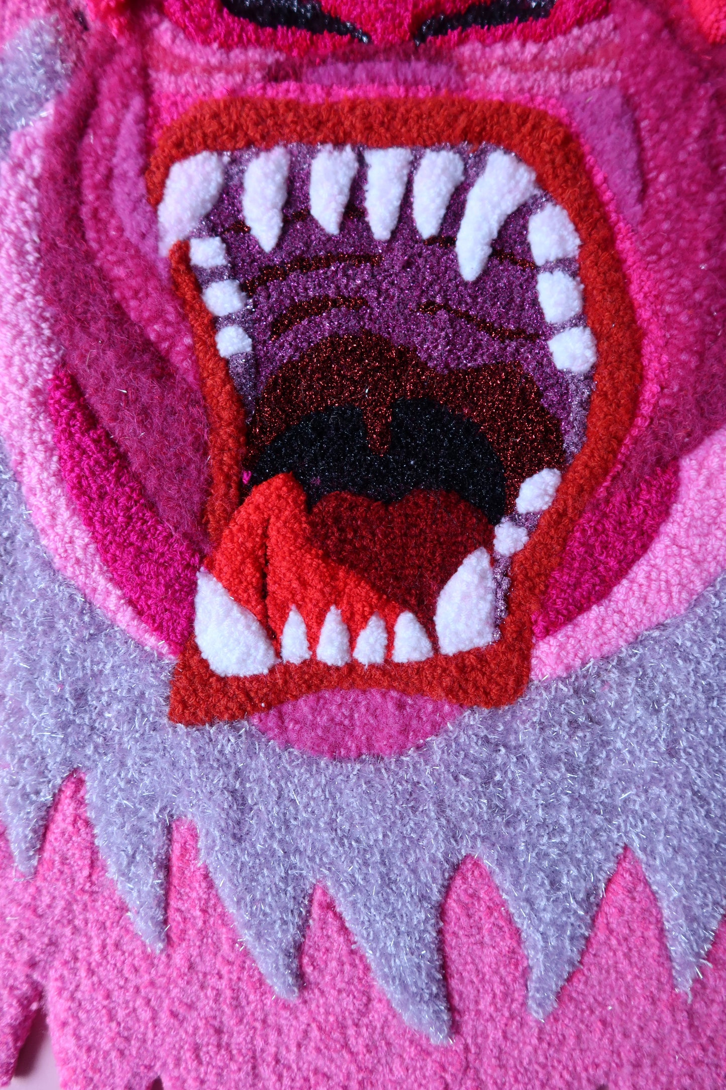 Gorilla - Tekstilmaske i Forskellige Pink Nuancer