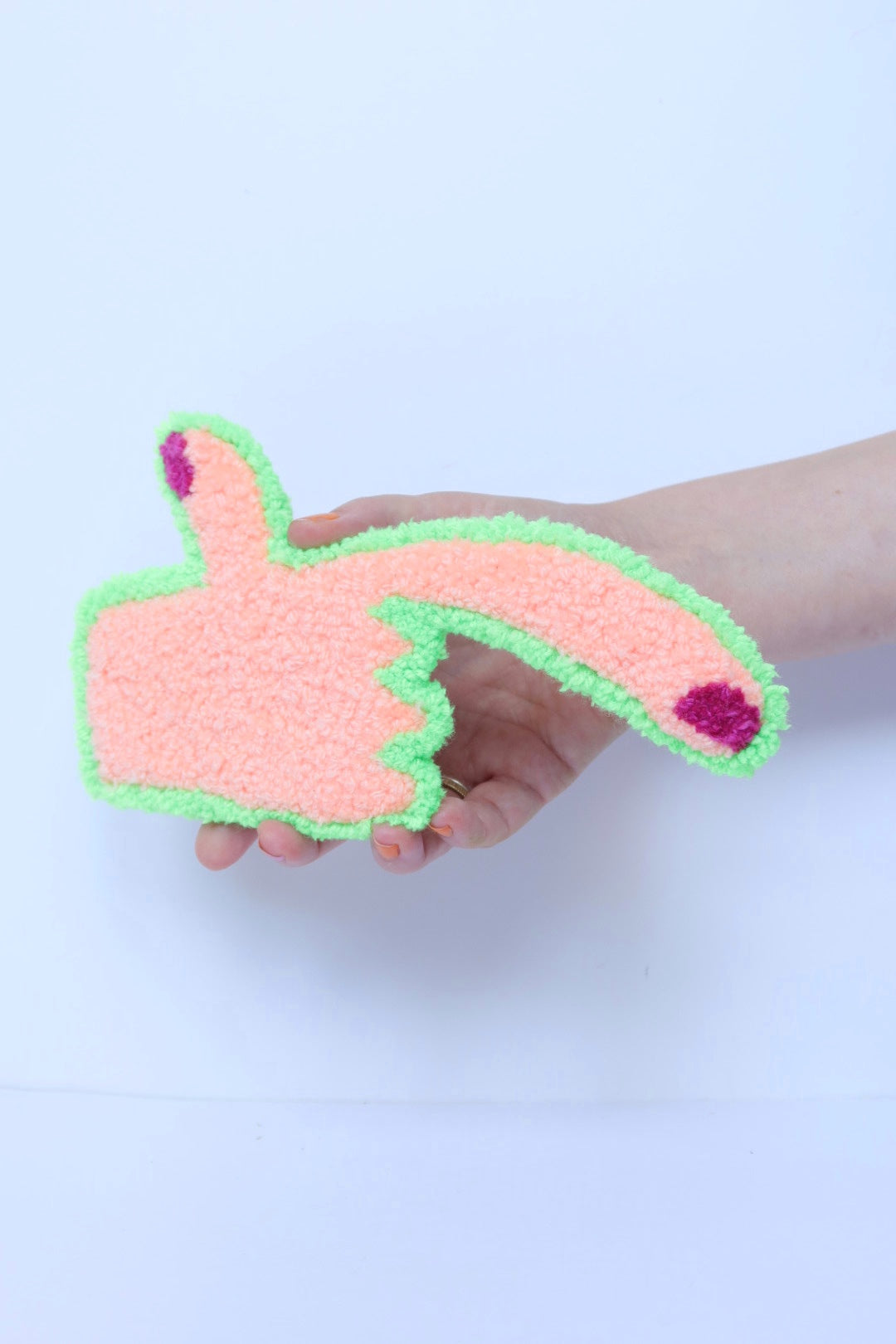 Softgun - Coral & Lysegrøn Tekstilkunst