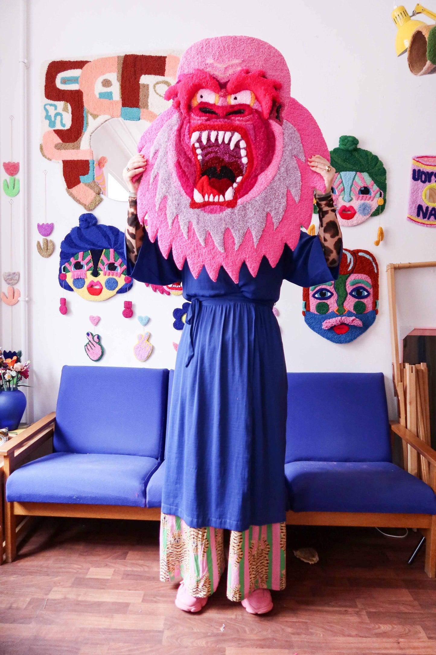 Gorilla - Tekstilmaske i Forskellige Pink Nuancer