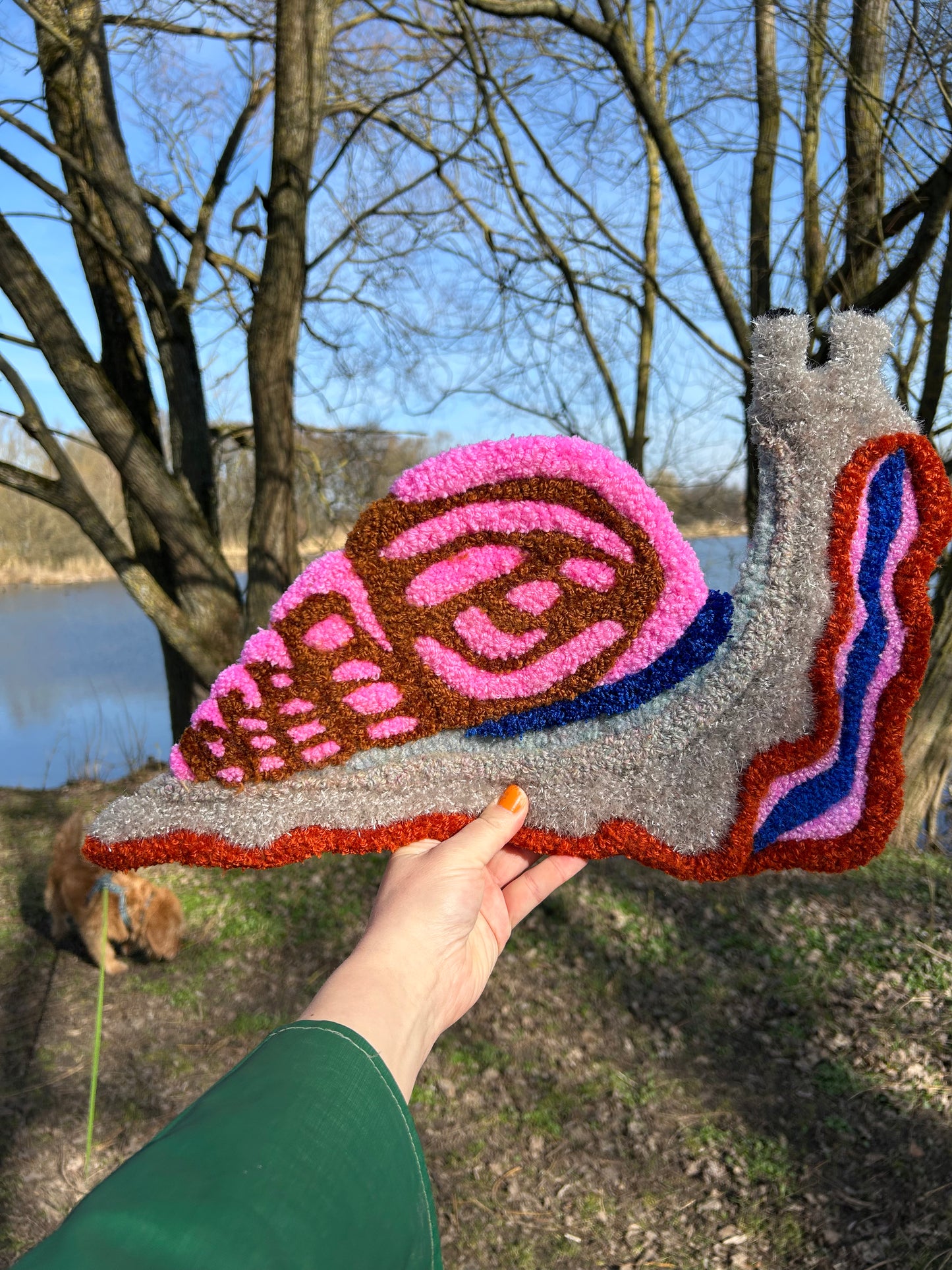 Snegl - Tekstilkunst i Perlemor, Brun, Blå & Pink