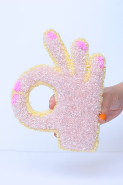 Det Bliver OK! - Soft Pink & Gul Tekstilkunst