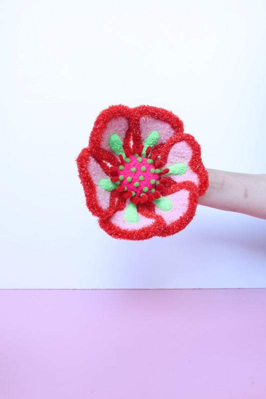 Lyserød, Rød & Grøn Blomst Skulptur - Formbar Tekstilkunst