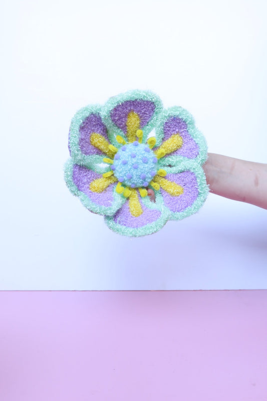 Lyselilla, Mint & Gul Blomst Skulptur - Formbar Tekstilkunst