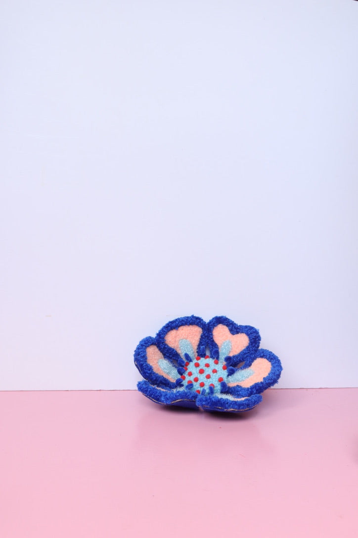 Koral, Blå & Lyseblå Blomst Skulptur - Formbar Tekstilkunst