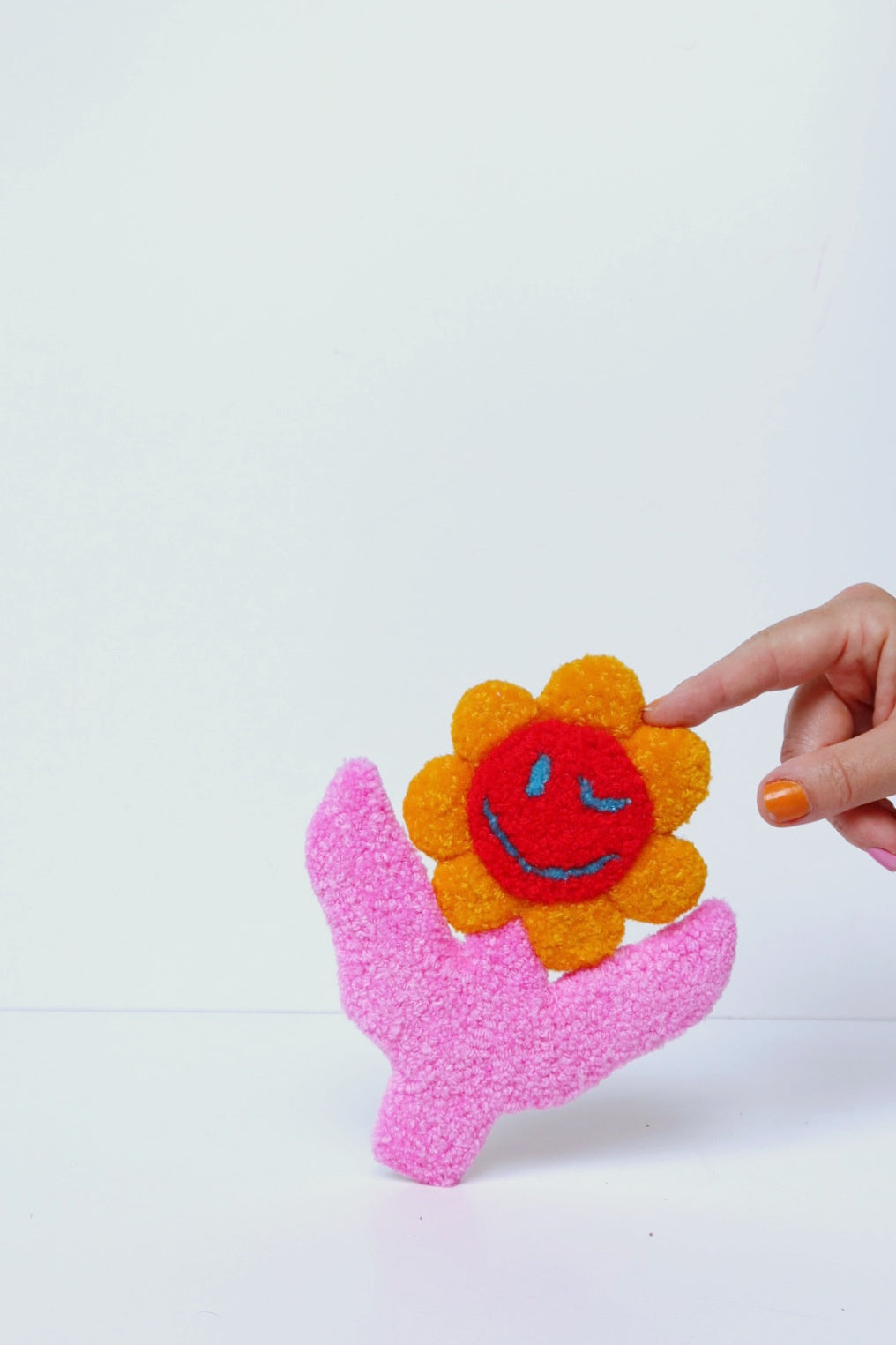 Smiley Face Blomst - Gul, Rød & Pink Tekstilkunst